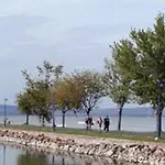 Menta Partkoezelben * 巴拉通雷勒