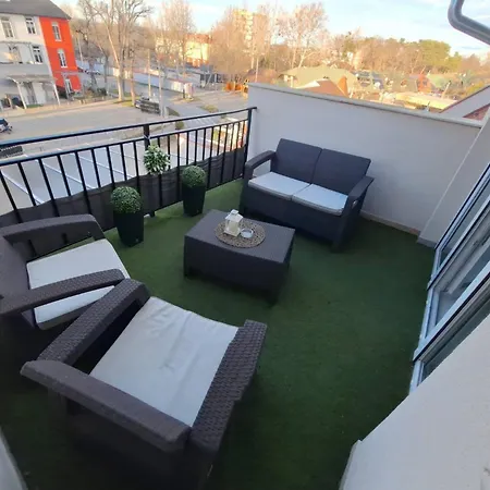 Appartement Menta Partkoezelben Balatonlelle