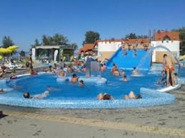 Menta Partkoezelben Appartement Balatonlelle